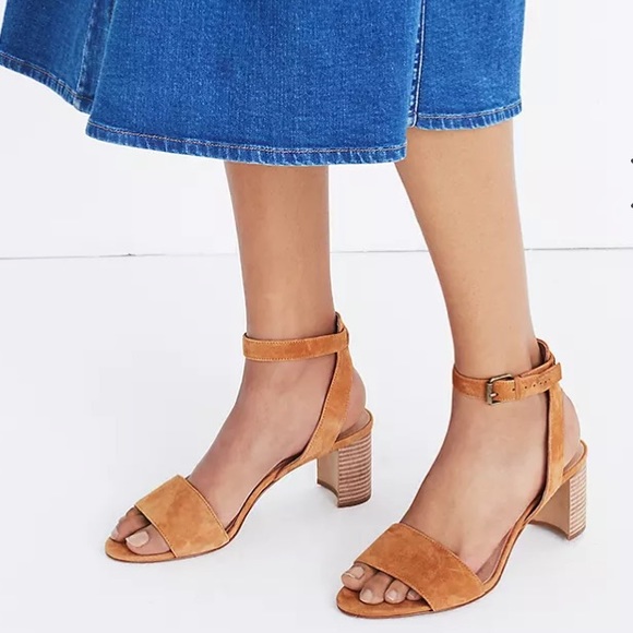 Madewell Shoes - Madewell The Claudia Sandal in Suede
